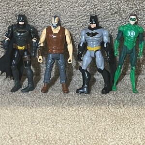 DC Comics lot of 4 figures 4” Batman & Bane & Green Lantern